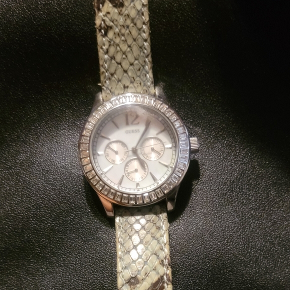 Guess watch - Picture 5 of 5